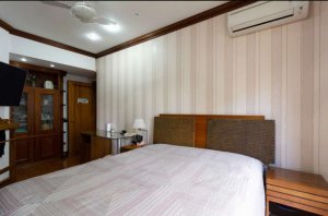 Apartamento com 352m², 4 dormitórios no bairro Moinhos de Vento em Porto Alegre para Alugar