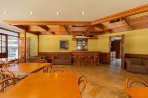 Apartamento com 352m², 4 dormitórios no bairro Moinhos de Vento em Porto Alegre para Alugar