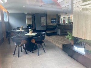 Apartamento com 57m², 2 dormitórios no bairro Jardim Lindóia em Porto Alegre para Alugar