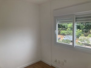 Apartamento com 57m², 2 dormitórios no bairro Jardim Lindóia em Porto Alegre para Alugar