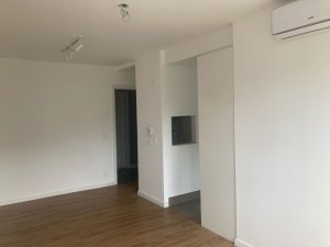 Apartamento com 57m², 2 dormitórios no bairro Jardim Lindóia em Porto Alegre para Alugar