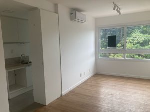 Apartamento com 57m², 2 dormitórios no bairro Jardim Lindóia em Porto Alegre para Alugar