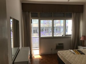 Apartamento com 140m², 3 dormitórios no bairro Floresta em Porto Alegre para Alugar