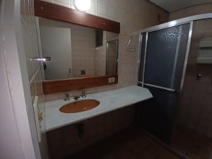 Apartamento com 37m², 1 dormitório no bairro Rio Branco em Porto Alegre para Alugar