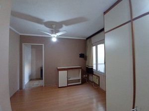 Apartamento com 37m², 1 dormitório no bairro Rio Branco em Porto Alegre para Alugar
