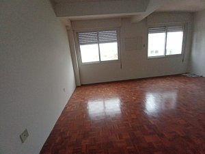 Conjunto/Sala com 40m² no bairro Petrópolis em Porto Alegre para Alugar