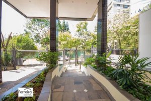 Apartamento com 84m², 2 dormitórios no bairro Bela Vista em Porto Alegre para Alugar