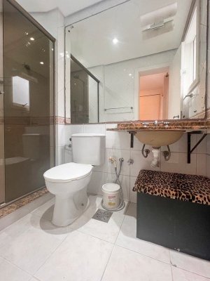 Apartamento com 84m², 2 dormitórios no bairro Bela Vista em Porto Alegre para Alugar