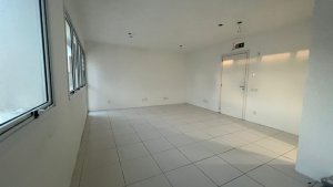 Conjunto/Sala com 34m² no bairro Menino Deus em Porto Alegre para Alugar