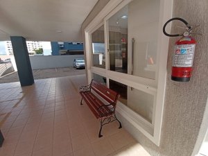 Apartamento com 84m², 2 dormitórios no bairro Chácara Das Pedras em Porto Alegre para Alugar