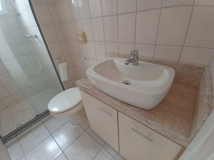 Apartamento com 84m², 2 dormitórios no bairro Chácara Das Pedras em Porto Alegre para Alugar