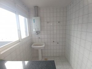Apartamento com 84m², 2 dormitórios no bairro Chácara Das Pedras em Porto Alegre para Alugar
