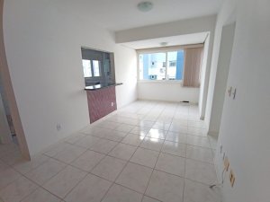 Apartamento com 84m², 2 dormitórios no bairro Chácara Das Pedras em Porto Alegre para Alugar