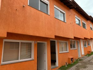 Casa Condominio com 47m², 1 dormitório no bairro Santa Tereza em Porto Alegre para Alugar