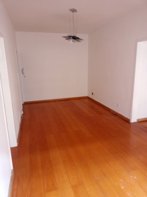 Apartamento com 100m², 3 dormitórios no bairro Bom Fim em Porto Alegre para Alugar