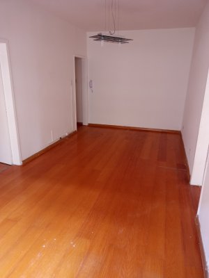 Apartamento com 100m², 3 dormitórios no bairro Bom Fim em Porto Alegre para Alugar