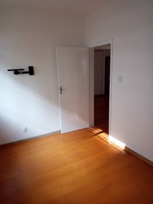 Apartamento com 100m², 3 dormitórios no bairro Bom Fim em Porto Alegre para Alugar