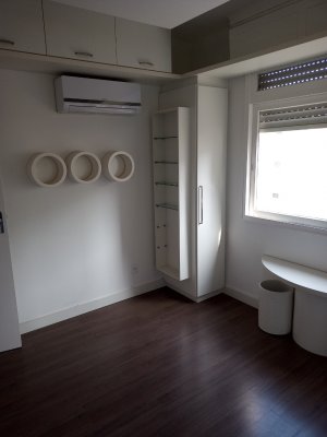 Apartamento com 100m², 3 dormitórios no bairro Bom Fim em Porto Alegre para Alugar