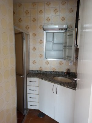 Apartamento com 100m², 3 dormitórios no bairro Bom Fim em Porto Alegre para Alugar