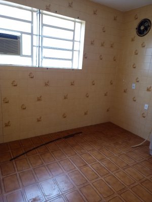 Apartamento com 100m², 3 dormitórios no bairro Bom Fim em Porto Alegre para Alugar