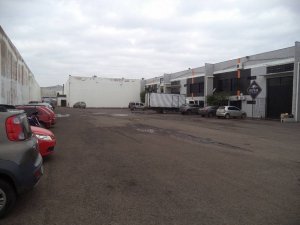 Depósito/Pavilhão com 750m² no bairro Sarandi em Porto Alegre para Alugar
