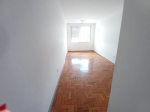Apartamento com 60m², 1 dormitório no bairro Vila Ipiranga em Porto Alegre para Alugar