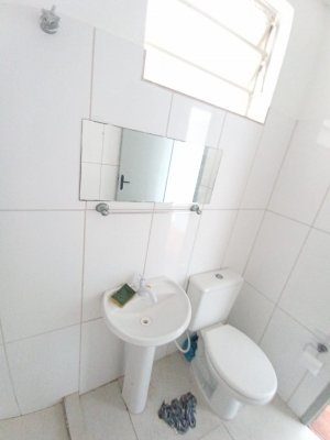 Apartamento com 60m², 1 dormitório no bairro Vila Ipiranga em Porto Alegre para Alugar