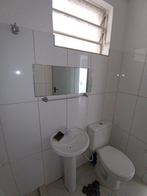 Apartamento com 60m², 1 dormitório no bairro Vila Ipiranga em Porto Alegre para Alugar