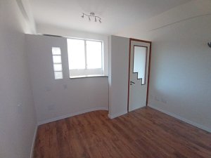 Conjunto/Sala com 50m² no bairro Floresta em Porto Alegre para Alugar