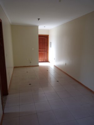 Apartamento com 75m², 2 dormitórios no bairro Petrópolis em Porto Alegre para Alugar