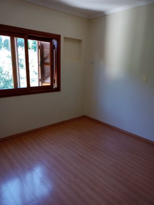 Apartamento com 75m², 2 dormitórios no bairro Petrópolis em Porto Alegre para Alugar