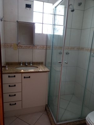 Apartamento com 75m², 2 dormitórios no bairro Petrópolis em Porto Alegre para Alugar