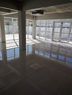 Salas/Conjuntos com 90m² no bairro Petrópolis em Porto Alegre para Alugar