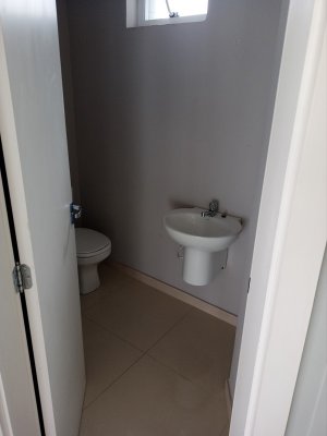 Salas/Conjuntos com 90m² no bairro Petrópolis em Porto Alegre para Alugar