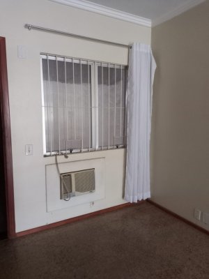 Conjunto/Sala com 39m² no bairro Moinhos de Vento em Porto Alegre para Alugar