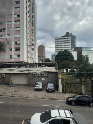 Conjunto/Sala com 39m² no bairro Moinhos de Vento em Porto Alegre para Alugar