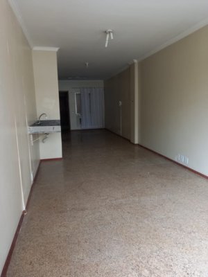 Conjunto/Sala com 39m² no bairro Moinhos de Vento em Porto Alegre para Alugar