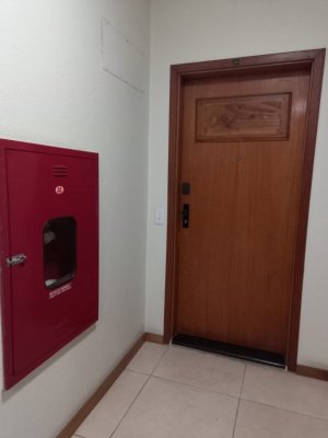 Conjunto/Sala com 39m² no bairro Moinhos de Vento em Porto Alegre para Alugar