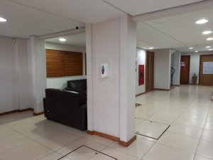 Salas/Conjuntos com 39m² no bairro Moinhos de Vento em Porto Alegre para Alugar
