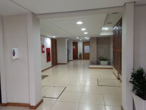 Salas/Conjuntos com 39m² no bairro Moinhos de Vento em Porto Alegre para Alugar