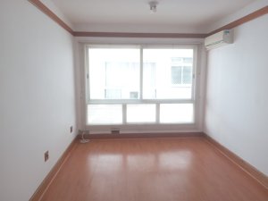 Apartamento com 77m², 2 dormitórios no bairro Mont Serrat em Porto Alegre para Alugar