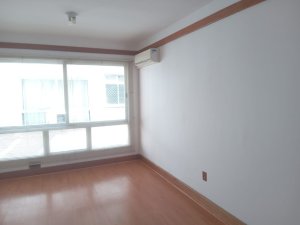 Apartamento com 77m², 2 dormitórios no bairro Mont Serrat em Porto Alegre para Alugar