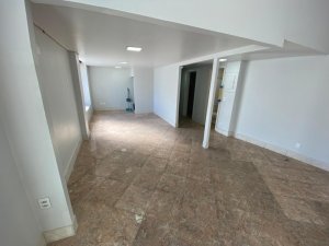 Loja com 113m² no bairro Petrópolis em Porto Alegre para Alugar