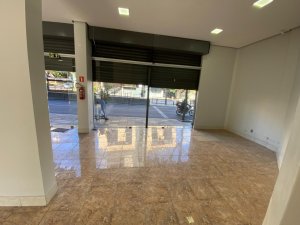 Loja com 113m² no bairro Petrópolis em Porto Alegre para Alugar