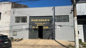 Galpão com 380m² no bairro São Geraldo em Porto Alegre para Alugar