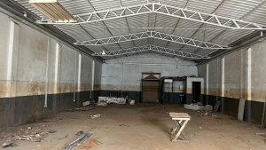 Galpão com 380m² no bairro São Geraldo em Porto Alegre para Alugar