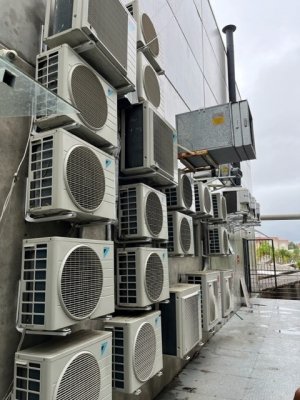 Loja com 540m² no bairro Hípica em Porto Alegre para Alugar