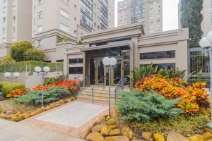 Apartamento com 108m², 3 dormitórios no bairro Jardim Europa em Porto Alegre para Alugar