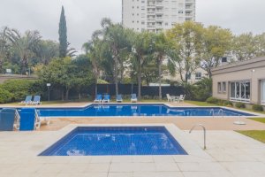 Apartamento com 108m², 3 dormitórios no bairro Jardim Europa em Porto Alegre para Alugar