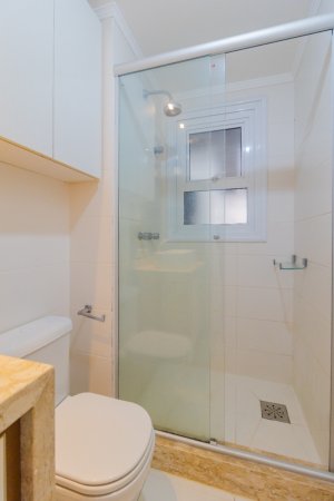 Apartamento com 108m², 3 dormitórios no bairro Jardim Europa em Porto Alegre para Alugar
